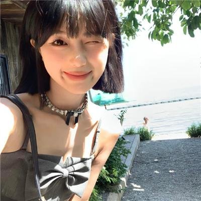 何班主和他的情人